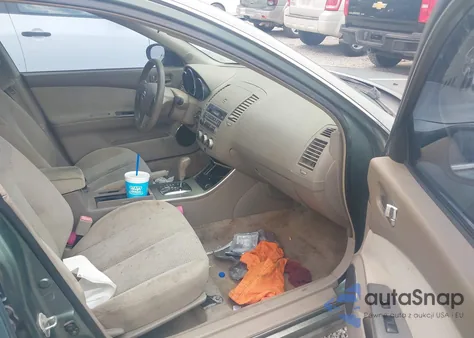 2006 Nissan Altima 2.5 S from USA, damaged, VIN 1N4AL11D06N373804